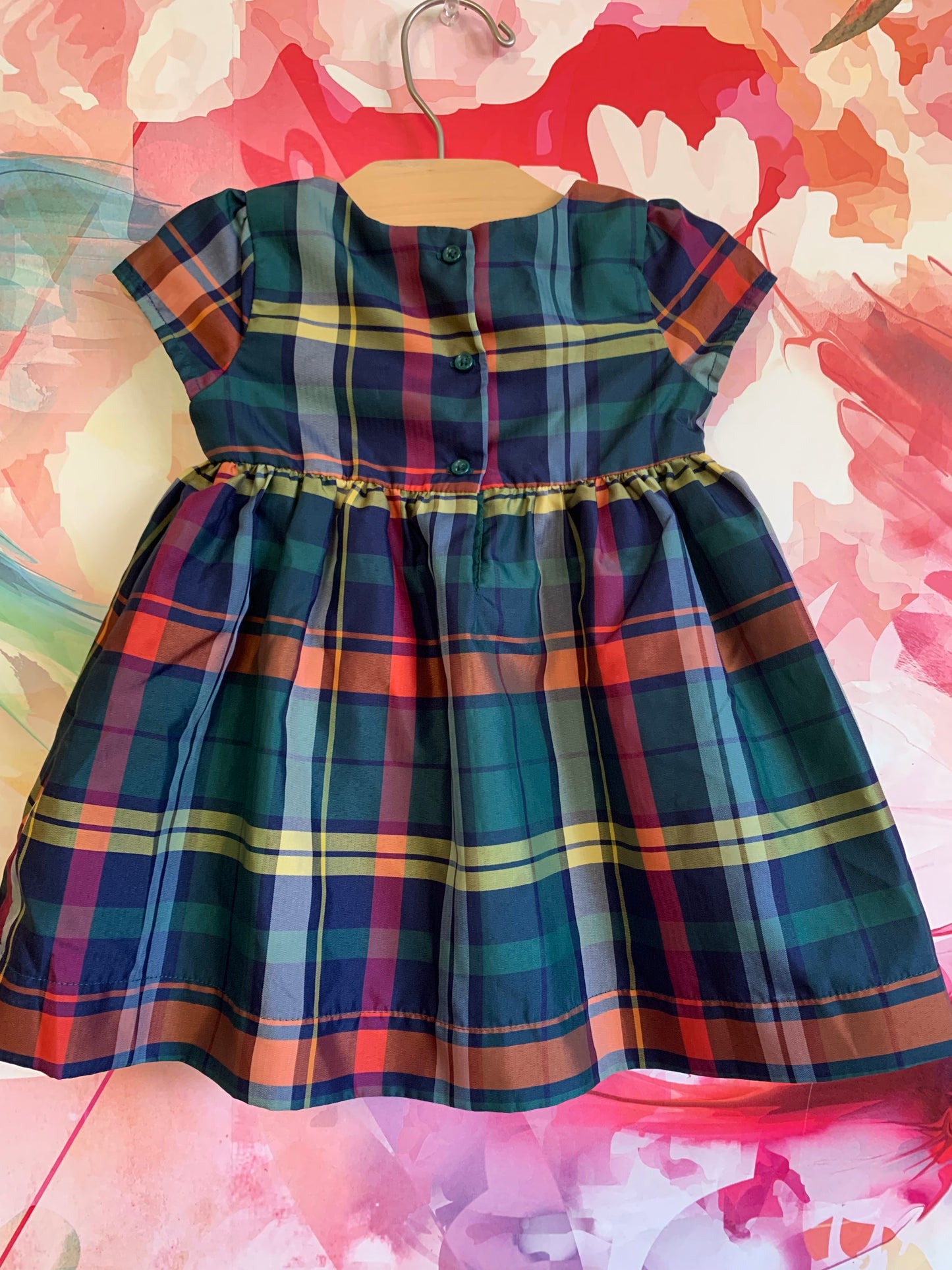 Baby Gap plaid satin shirt sleeve holiday dress. Size 12-18m