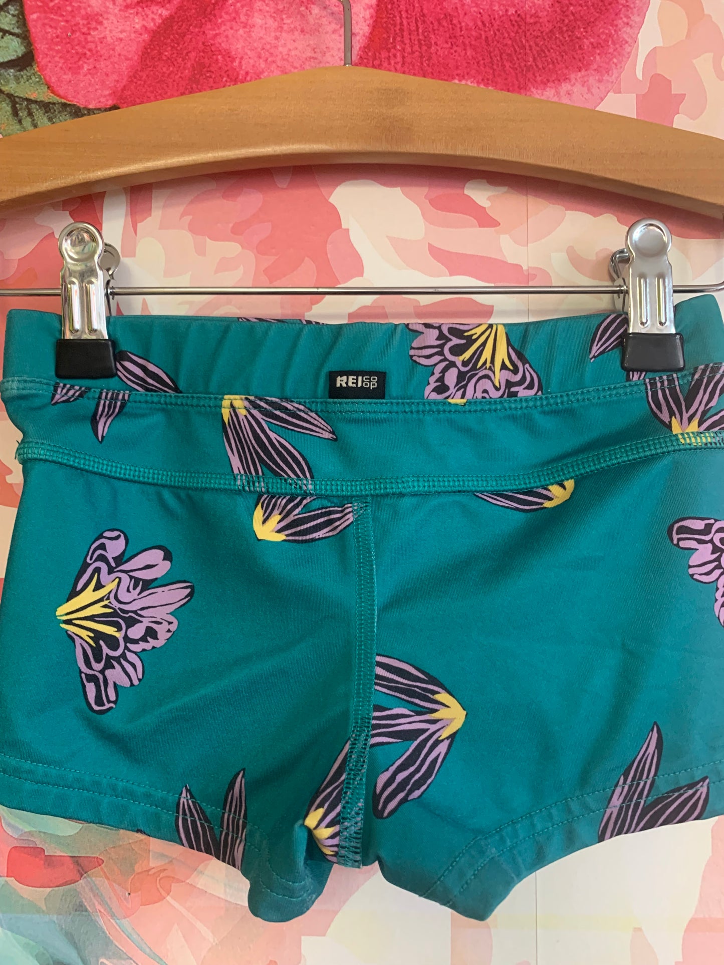 REI co-op long sleeve & shorts. Teal and purple flowers. Polyester & spandex. Size 4T / 5T