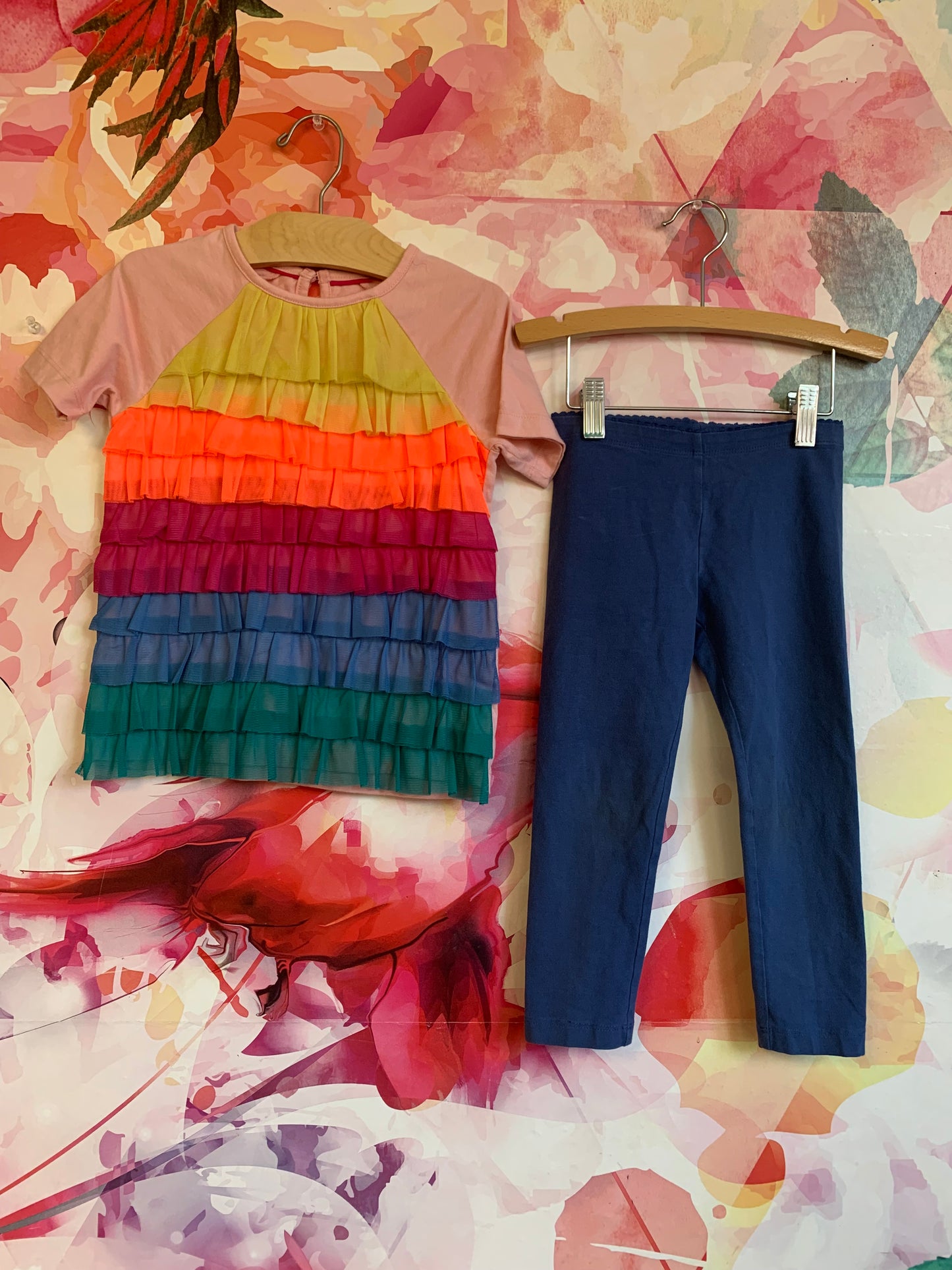 Mini Boden rainbow ruffle short sleeve top and Tea Collection blue leggings. Both size 5T