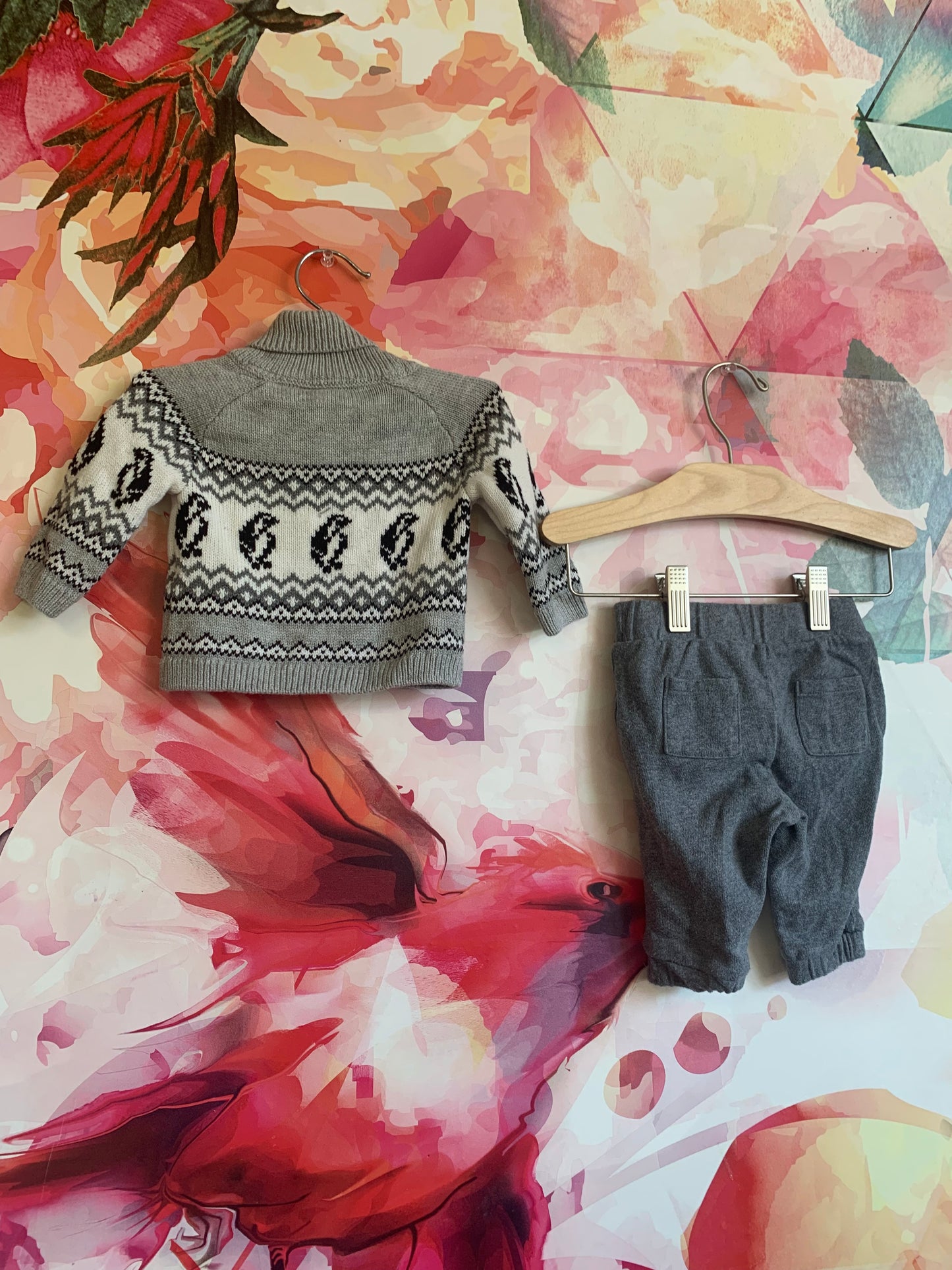 Janie & Jack grey, black, white shawl color cardigan with penguins. Grey joggers. Size 0-3m / NB