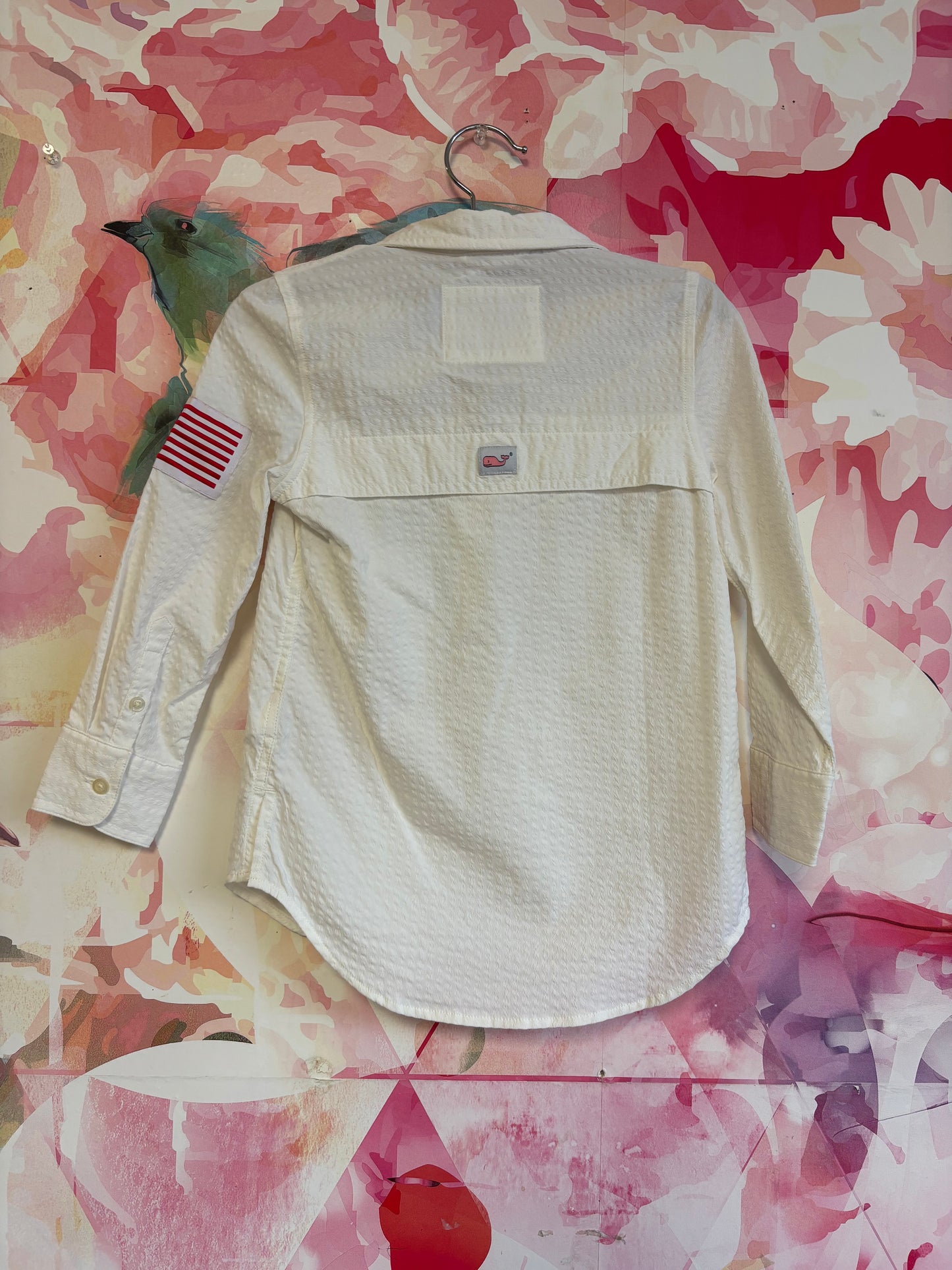 Vineyard Vines white Performance Flag Patch Harbor Shirt Coverup. NEW WITH TAGS. Size 4T.