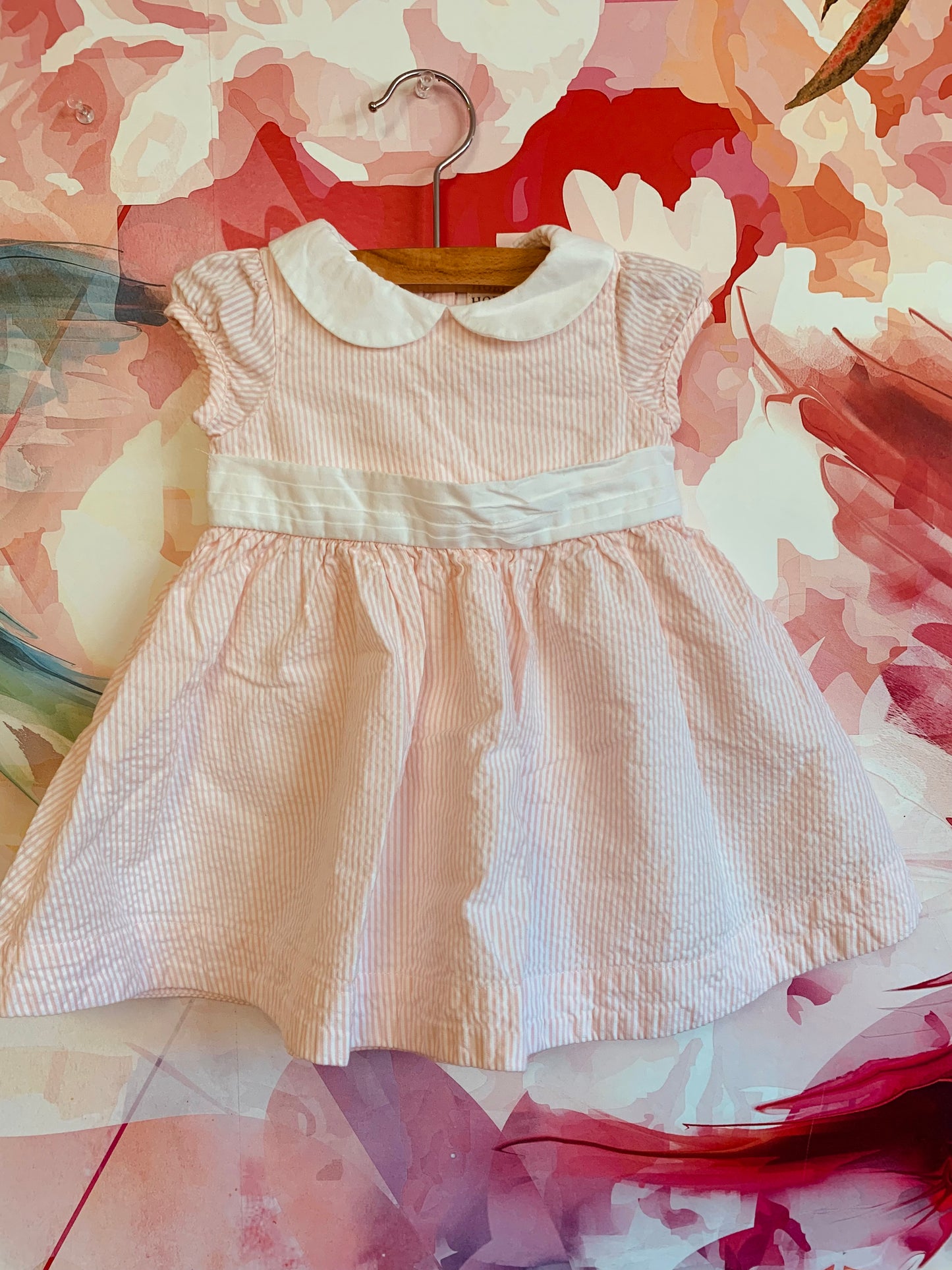 Hope & Henry organic cotton pink/white stripe short sleeve dress. White waist sash with bow in back. Size 3-6m