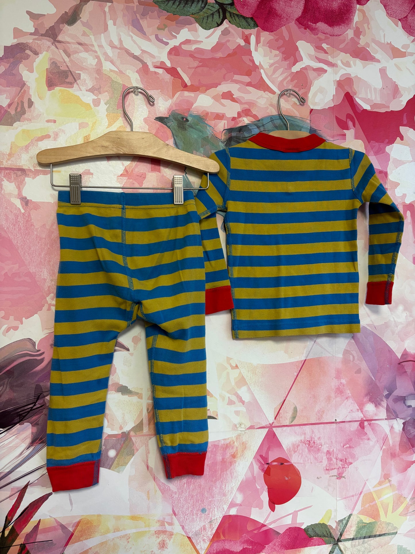 Hanna Andersson blue/yellow stripe pajama set. Size 3T