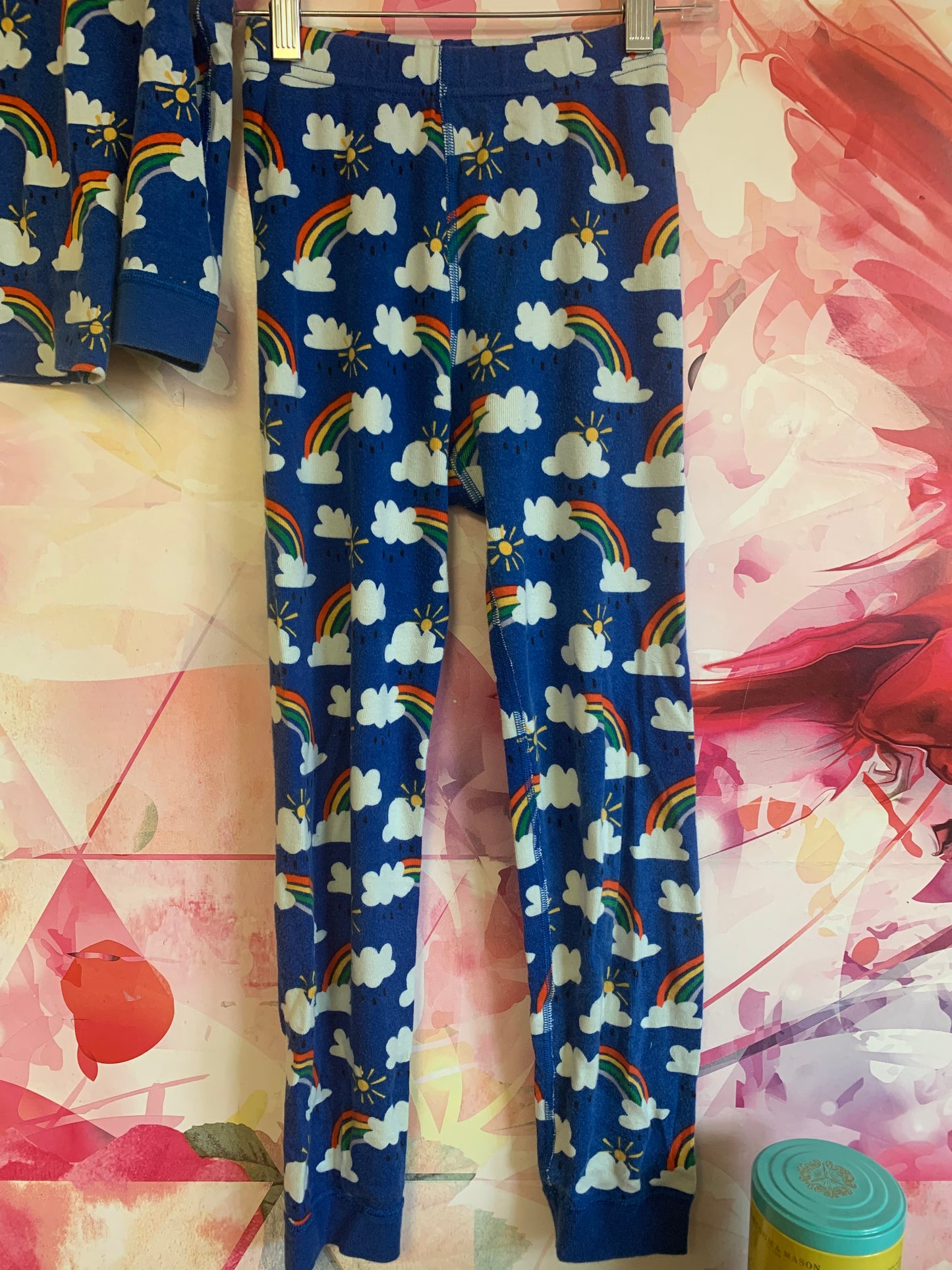 Hanna Andersson blue rainbow cloud long sleeve pajama top & bottoms. Size 8T