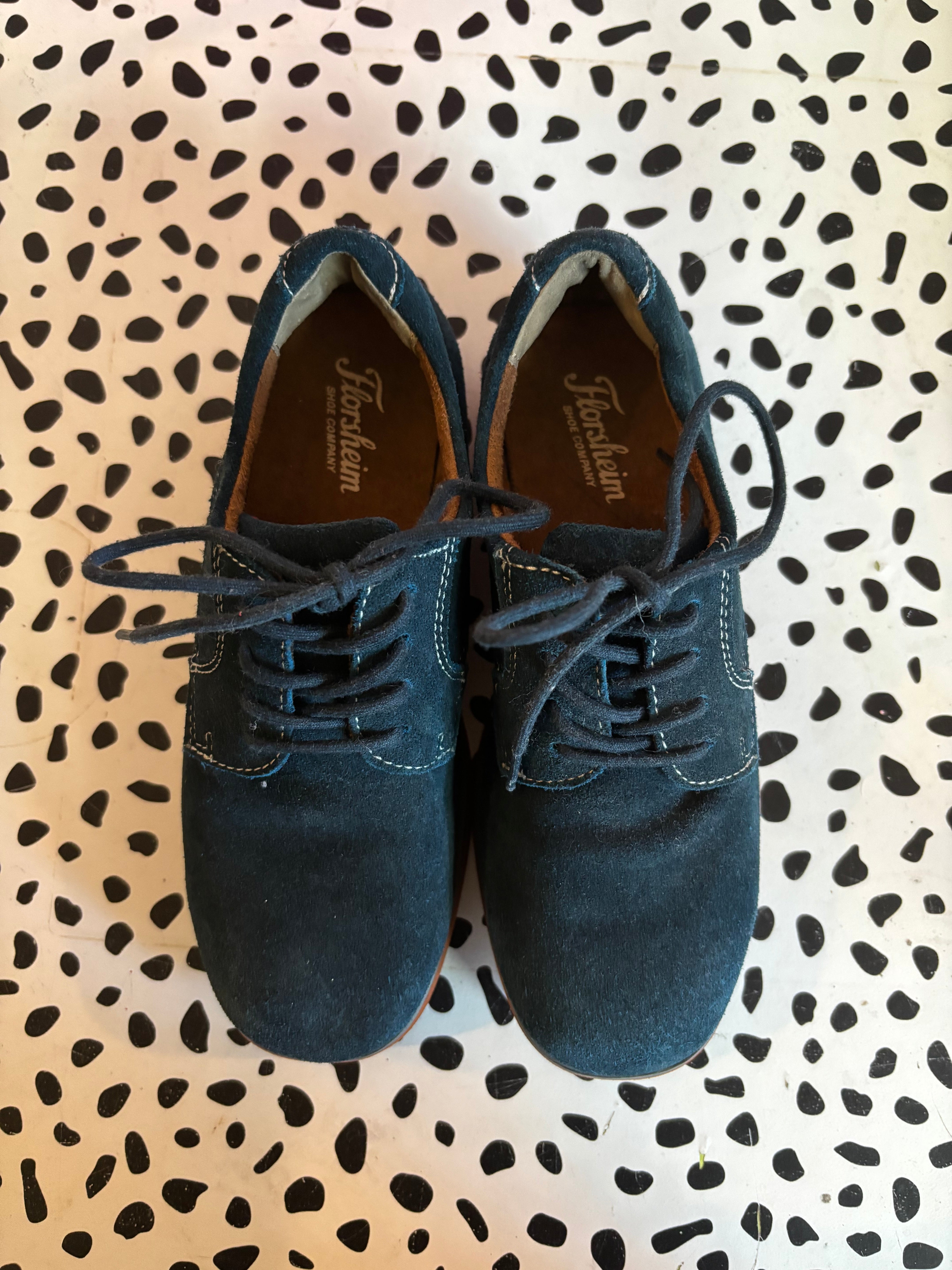 Florsheim Lace Up Oxfords. Blue Suede. Size 2B