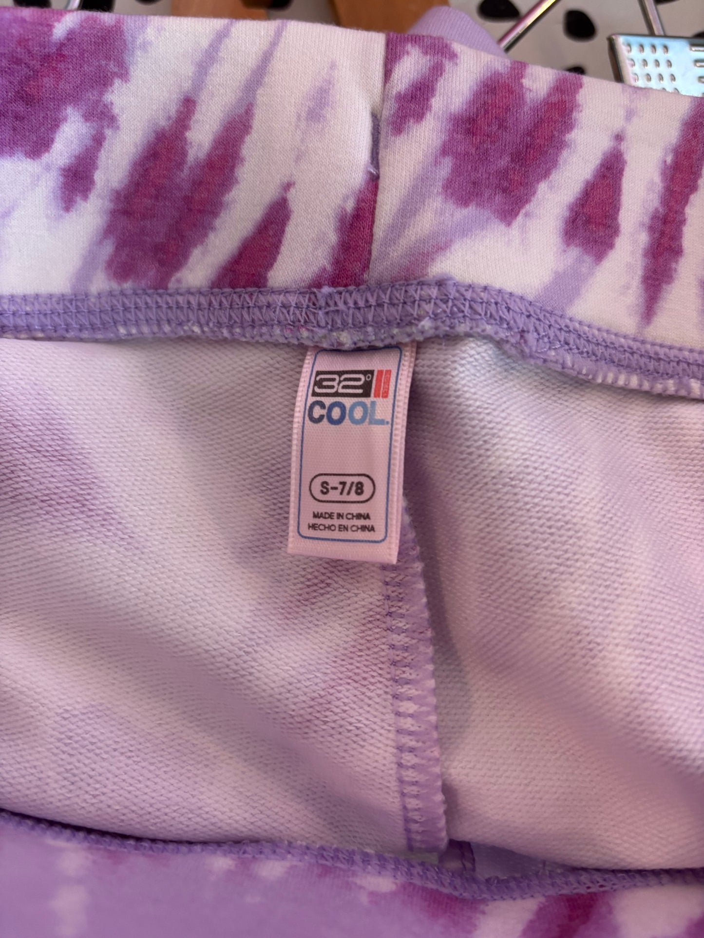 32 Degrees Cool purple tie dye athletic shorts. Size 7/8