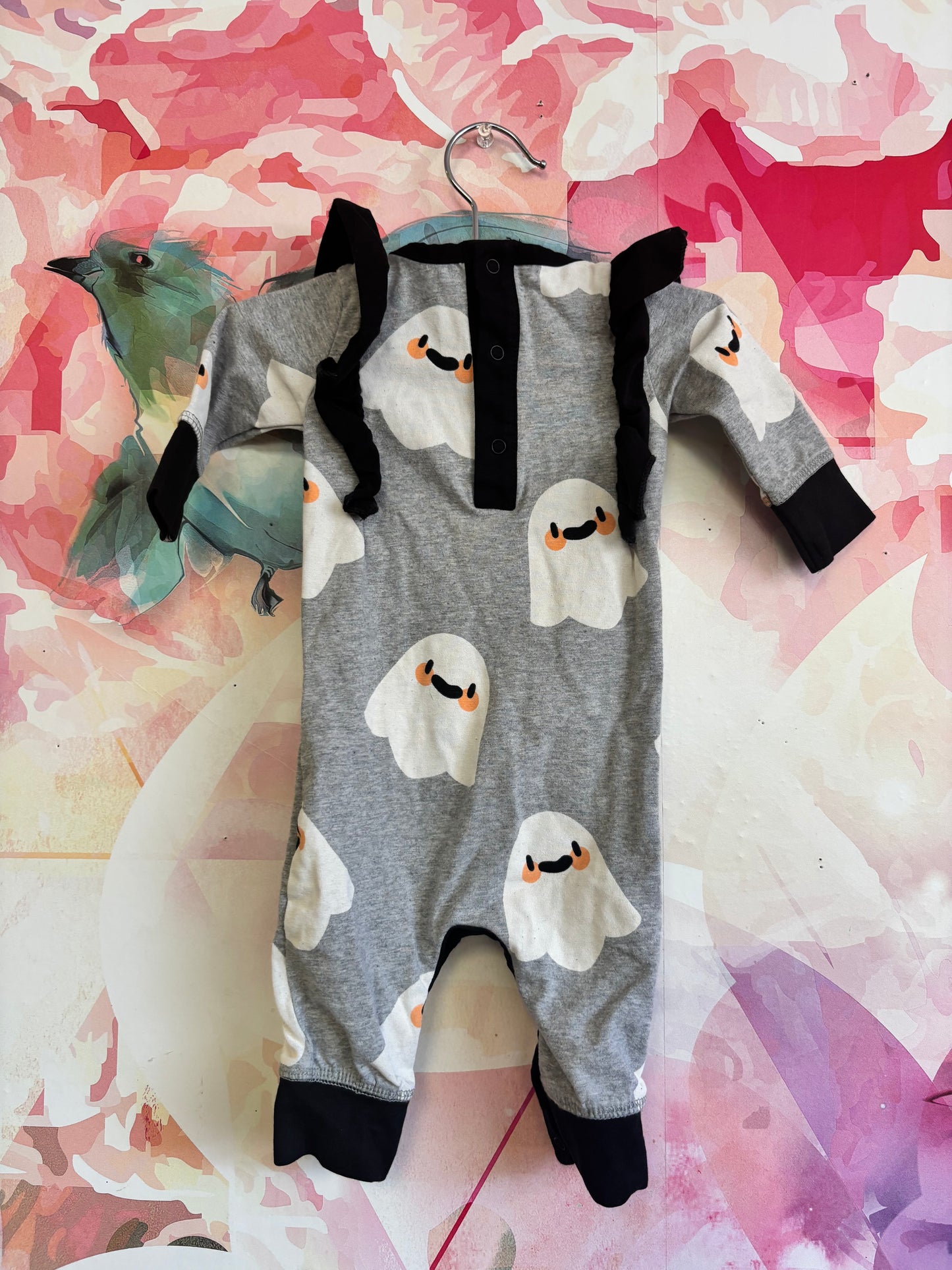Monica & Andy Halloween grey long sleeve romper with black ruffles and white ghosts. Size 0-3m