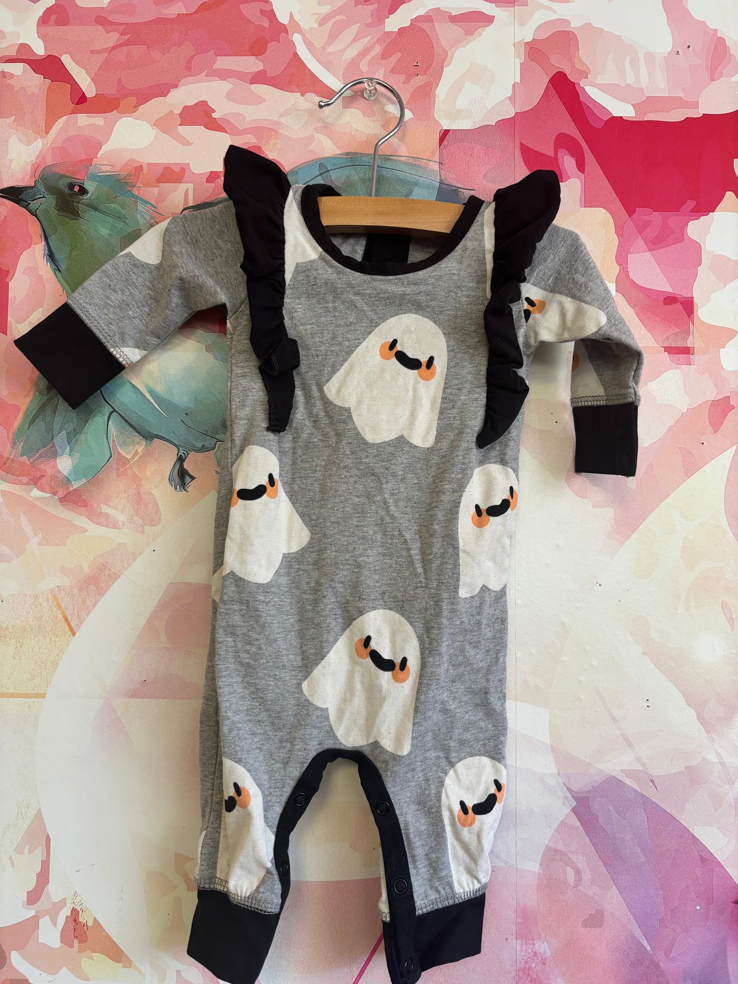 Monica & Andy Halloween grey long sleeve romper with black ruffles and white ghosts. Size 0-3m