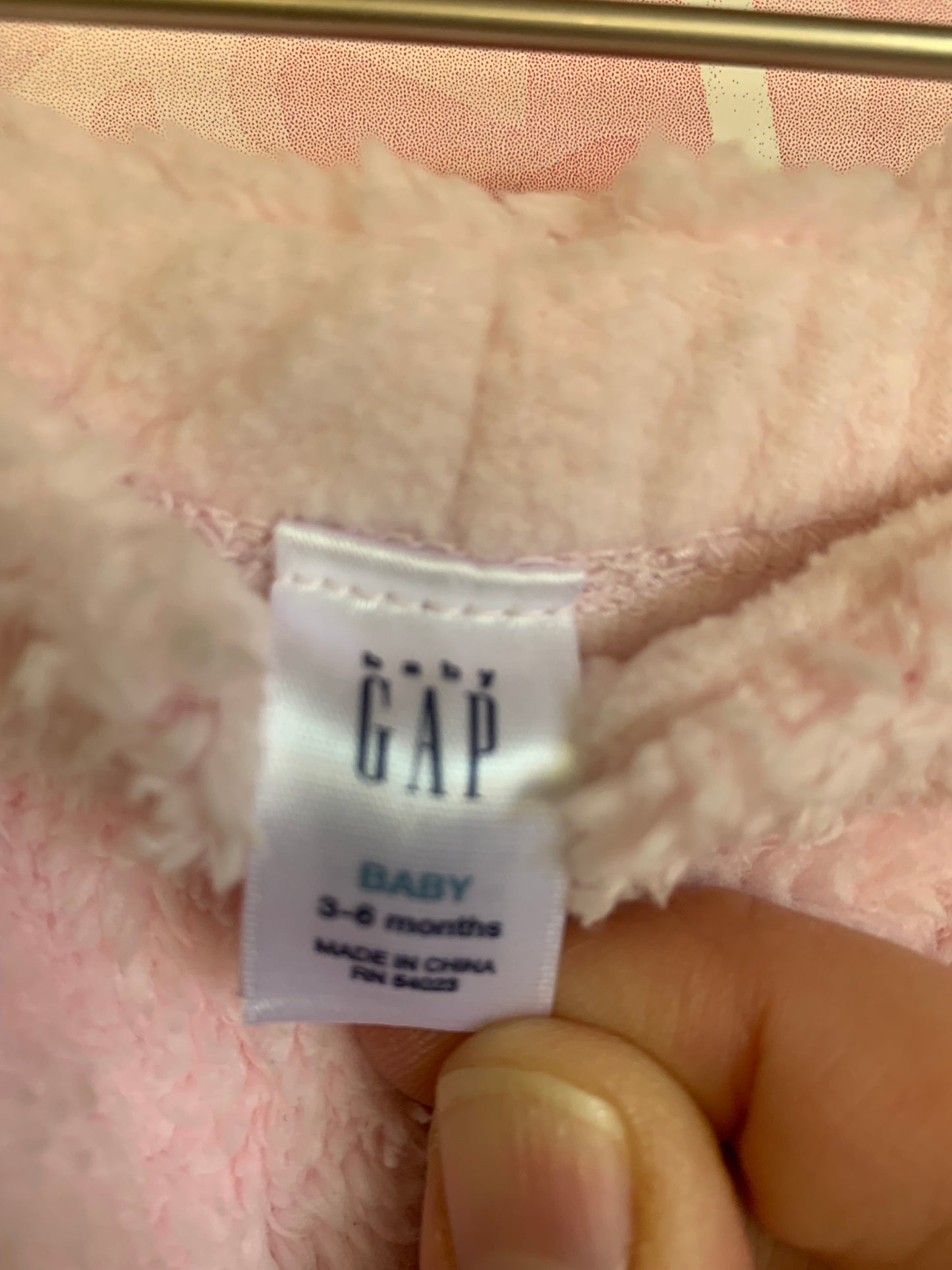 Baby Gap pink fleece footed pants. Animal feet. *New with Tags* Size 3-6m