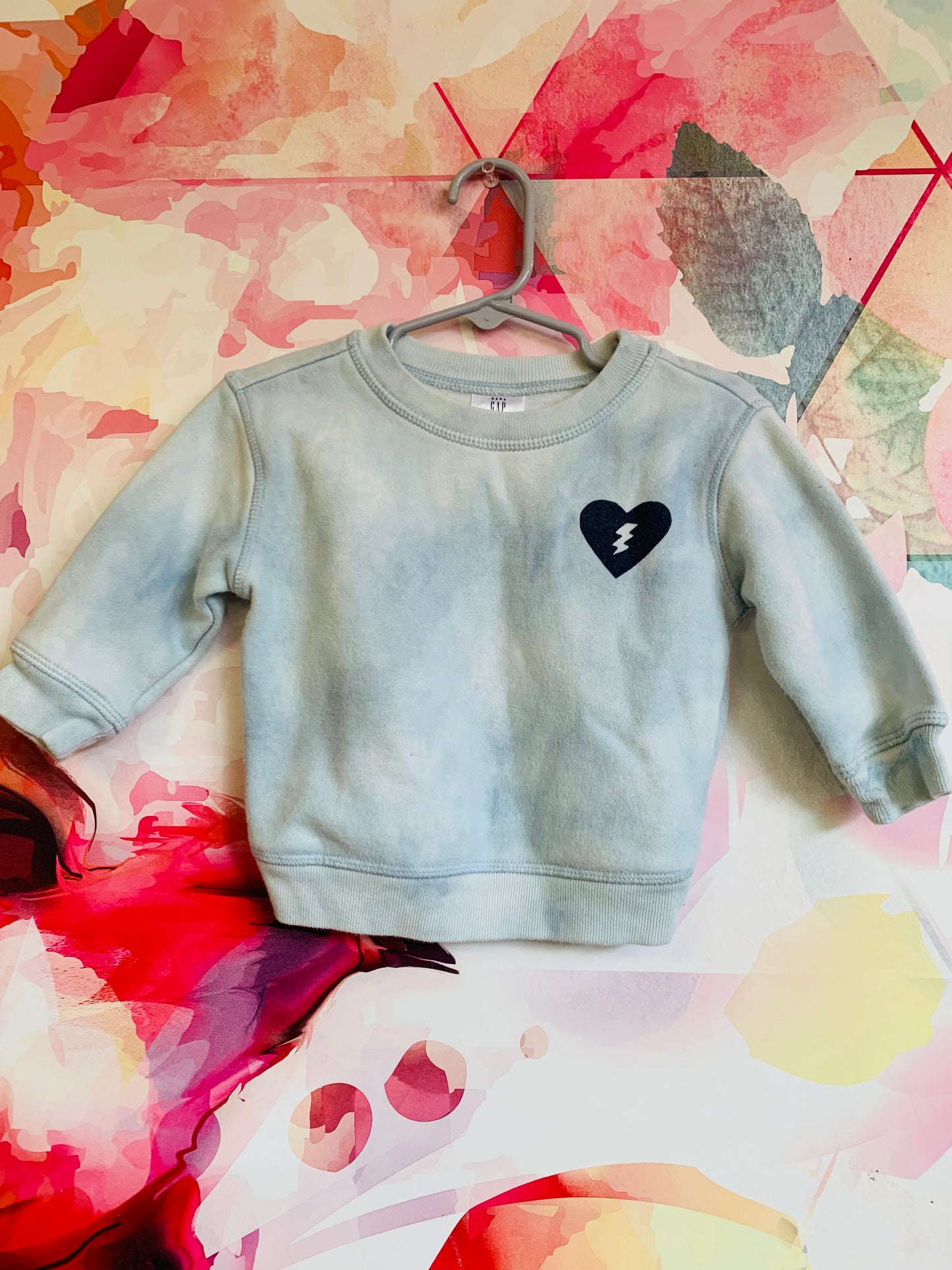 Baby Gap light blue/white sweatshirt. Size 6-12m