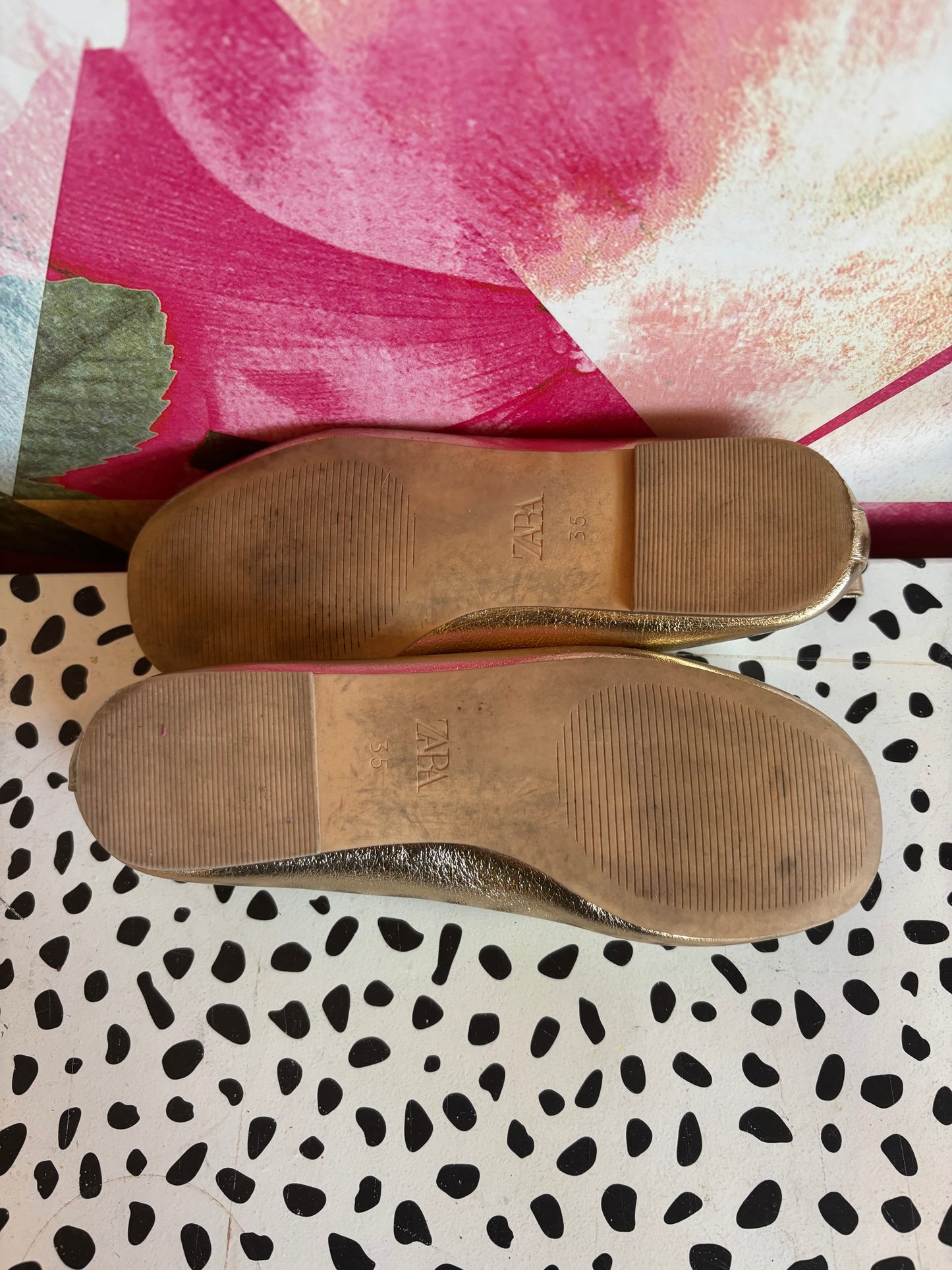 Zara Shiny Gold Slip On Dress Flats. Size 3B.