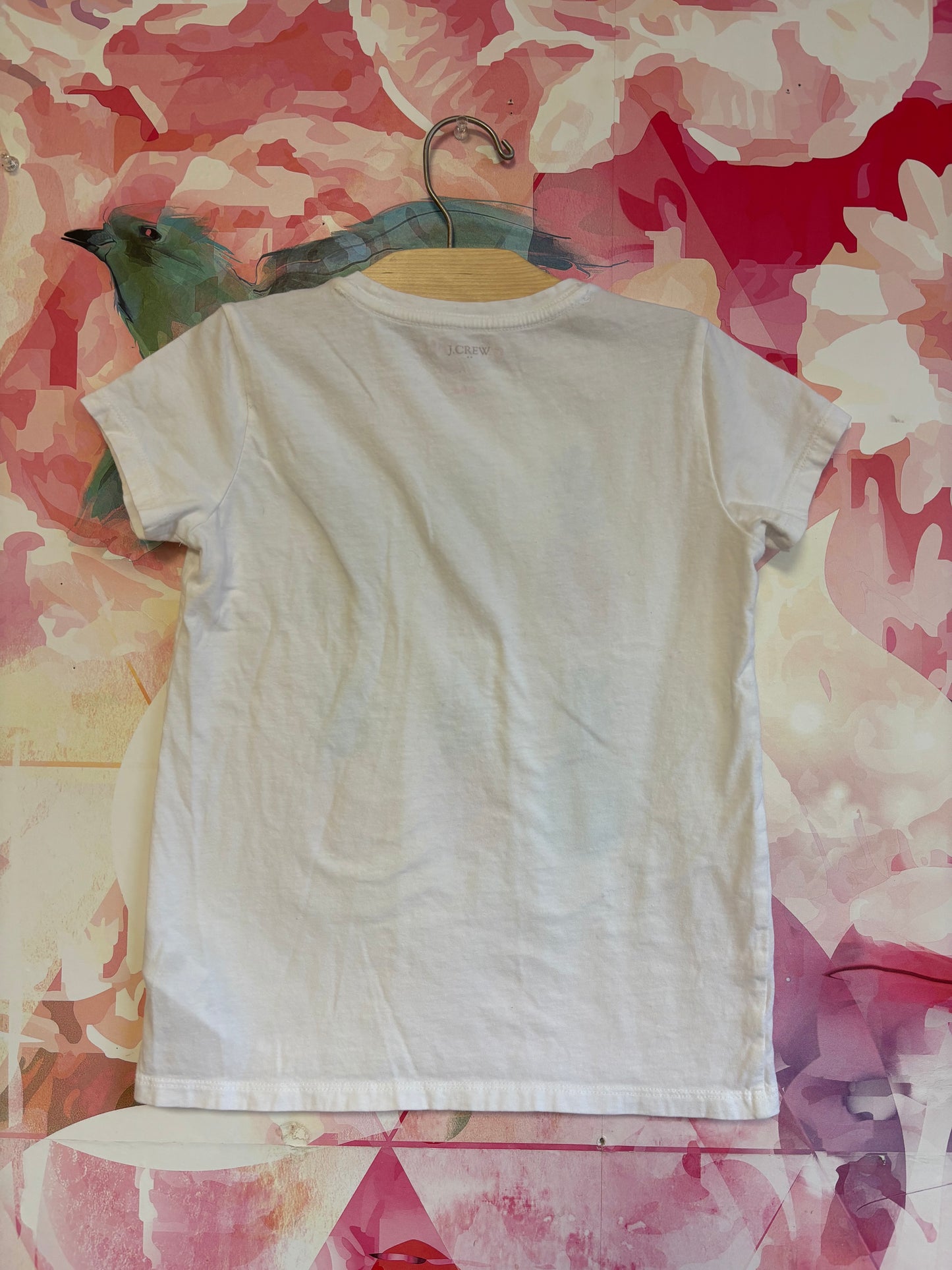 Crewcuts white tshirt with colorful sparkly pineapples. Size 8 / Size 9