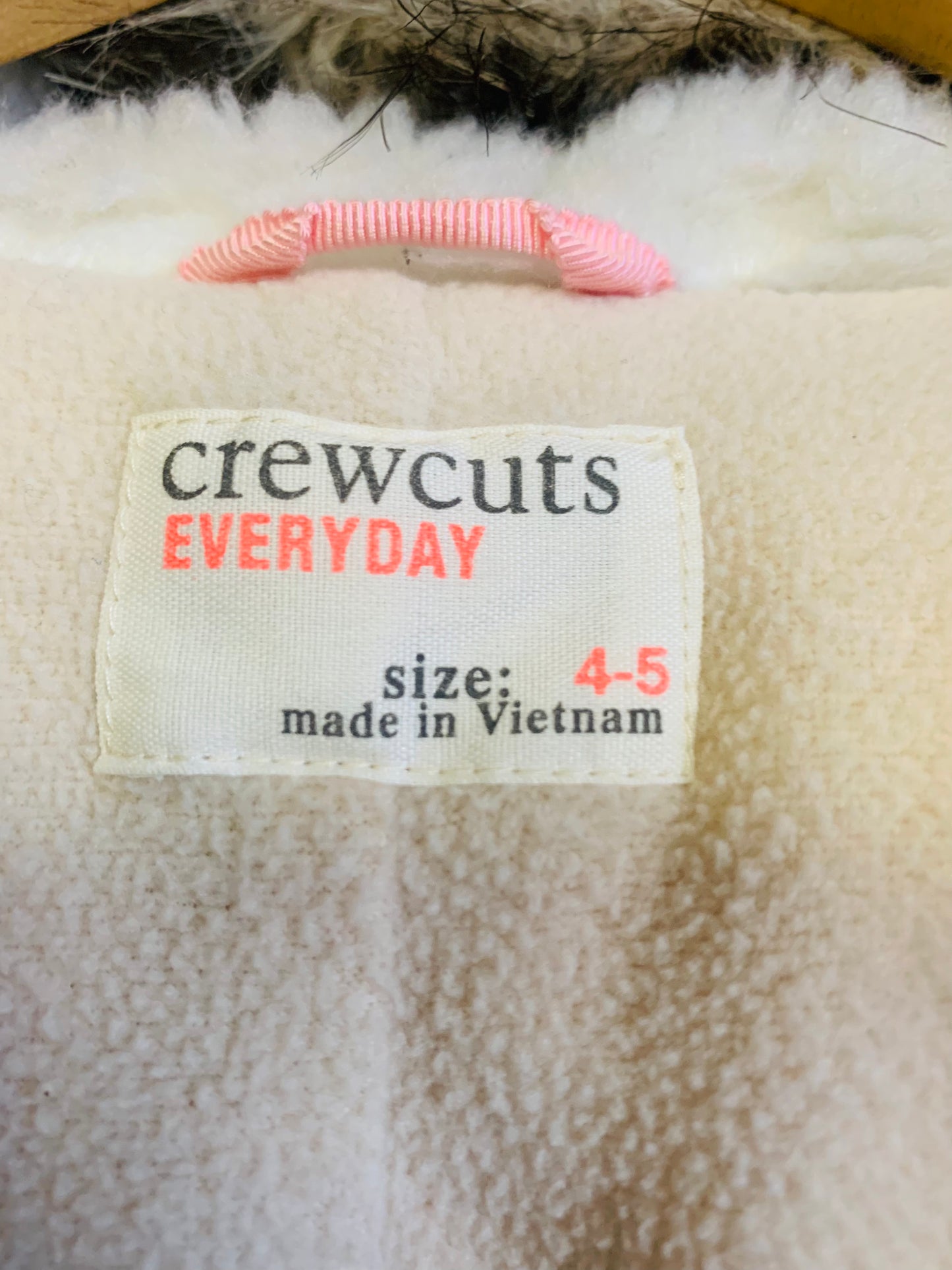 Crewcuts navy blue winter coat with detachable faux fur hood. Fishtail parka with eco-friendly PrimaLoft. Size 4T / 5T