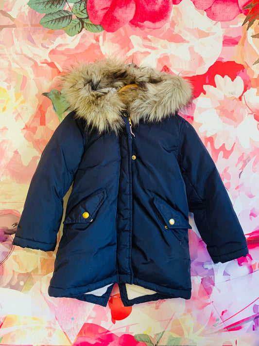 Crewcuts navy blue winter coat with detachable faux fur hood. Fishtail parka with eco-friendly PrimaLoft. Size 4T / 5T