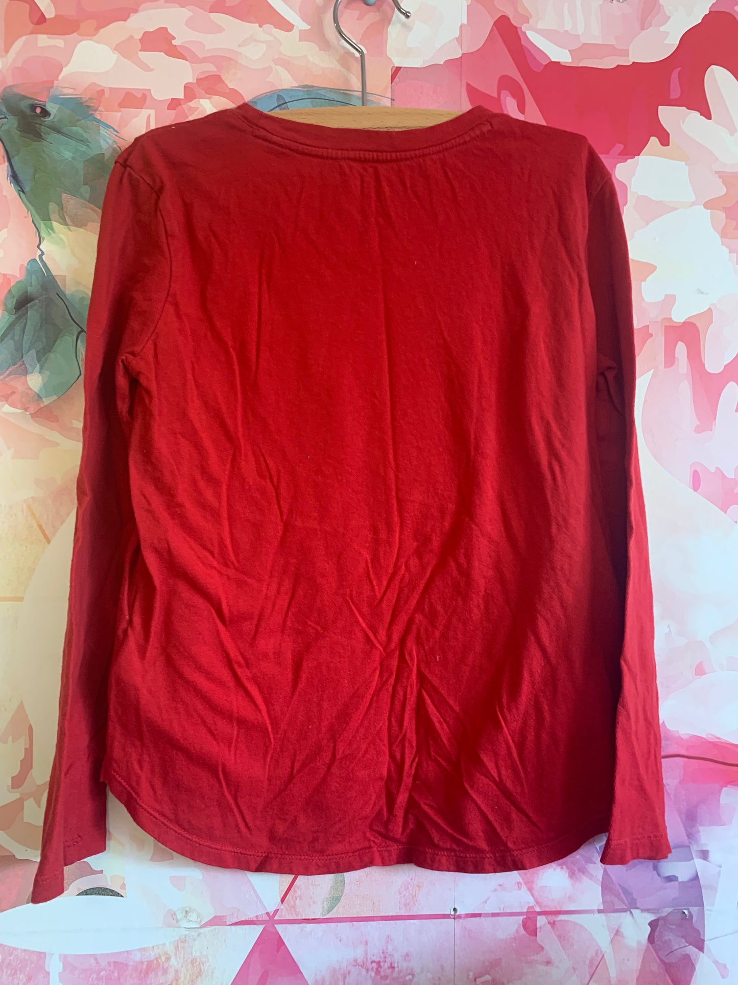 Gap kids red long sleeve shirt with gold sequin heart detail. Size 8 / Size 9