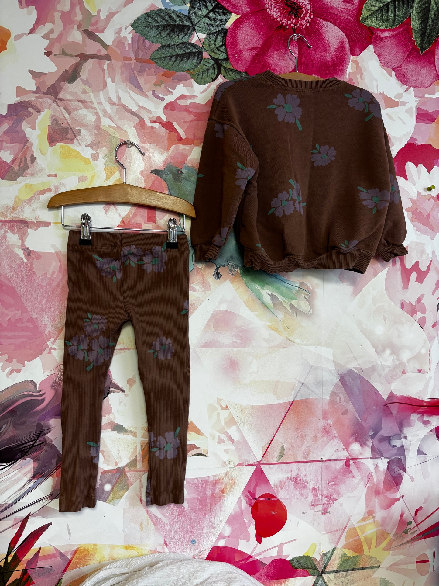 Zara brown sweatshirt and ribbed pants with purple/ green flowers. Size 4T