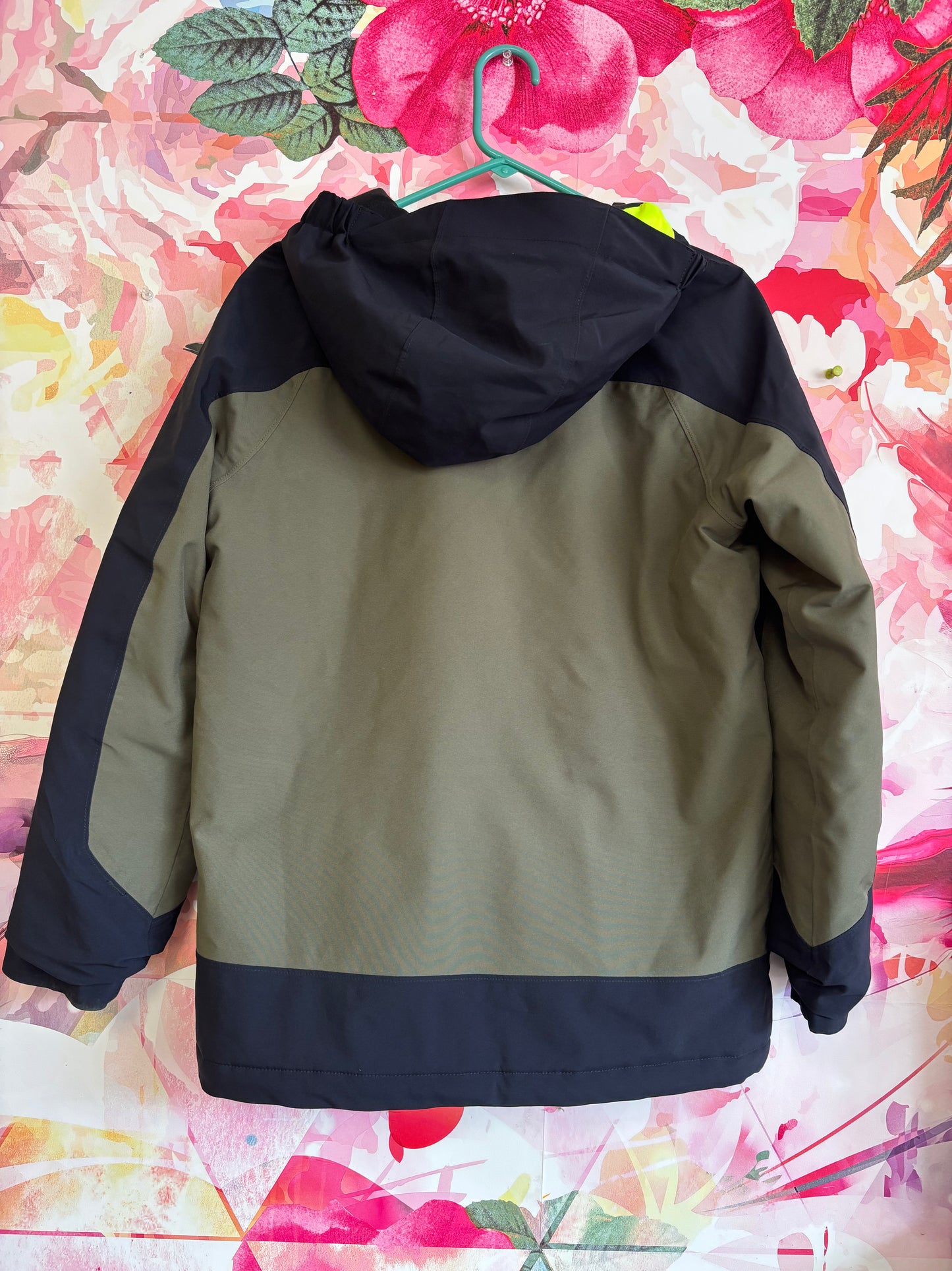 Under Armour Cold Gear green, black, neon yellow jacket with hood. Size 14T.