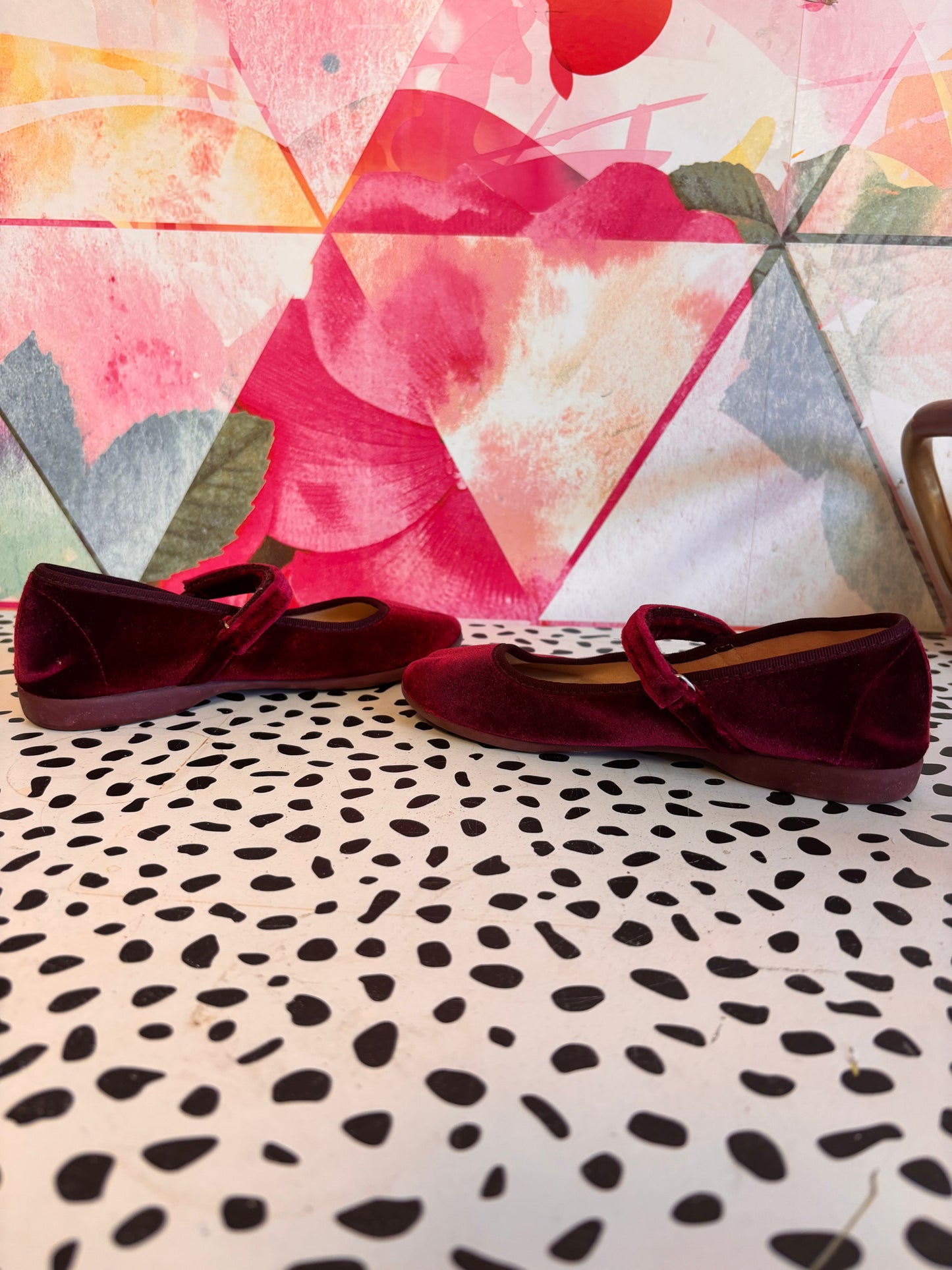 Children Chic. Mary Janes. Burgundy Velvet. Velcro straps. Size 1.5B