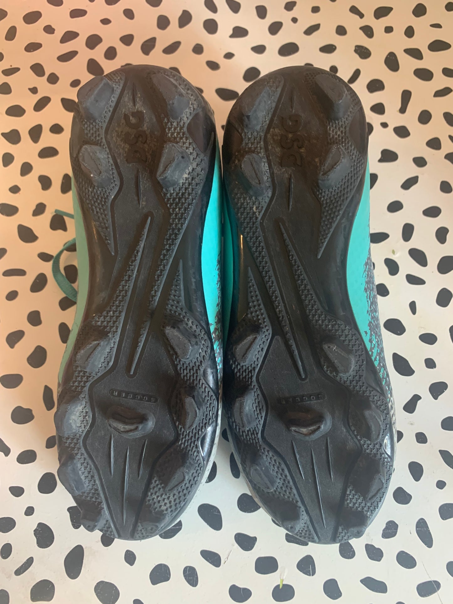 DSG Speed Viper soccer cleats. Grey and Teal. Excellent condition. Size 2.