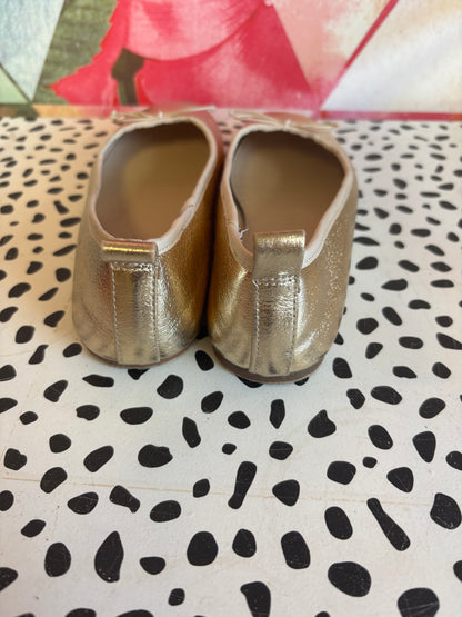 Zara shiny gold slip on dress flats. Size 3.