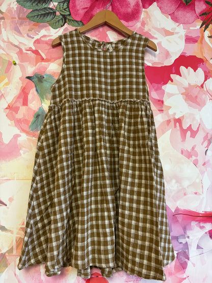 Rylee & Cru beige and cream linen plaid sleeveless dress with button closure in back. Size 10/12