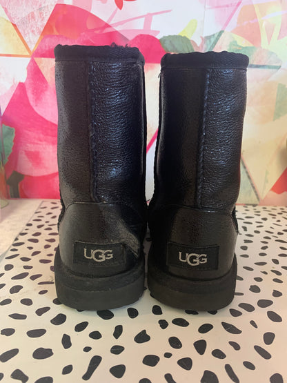 Ugg black shimmery fur lined boots. Slip on. Size 2.