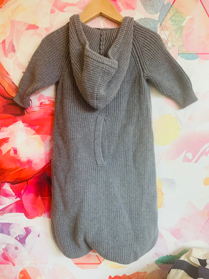 Goumi grey knit sleep sack with hood. Top/bottom zip. Size Medium