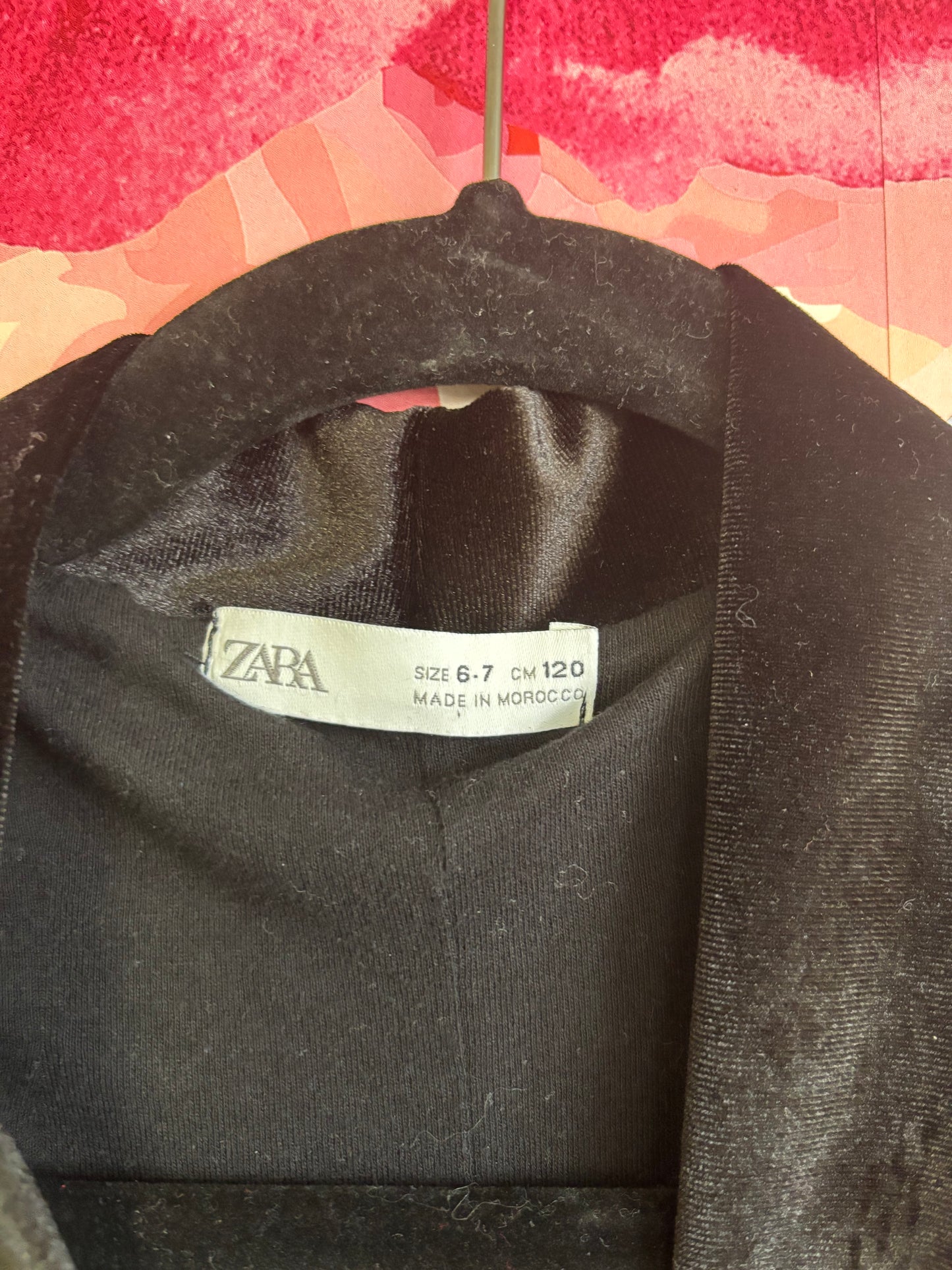 Zara Girls black shimmer & velvet kimono jacket with pockets and front tie. Size 6/7