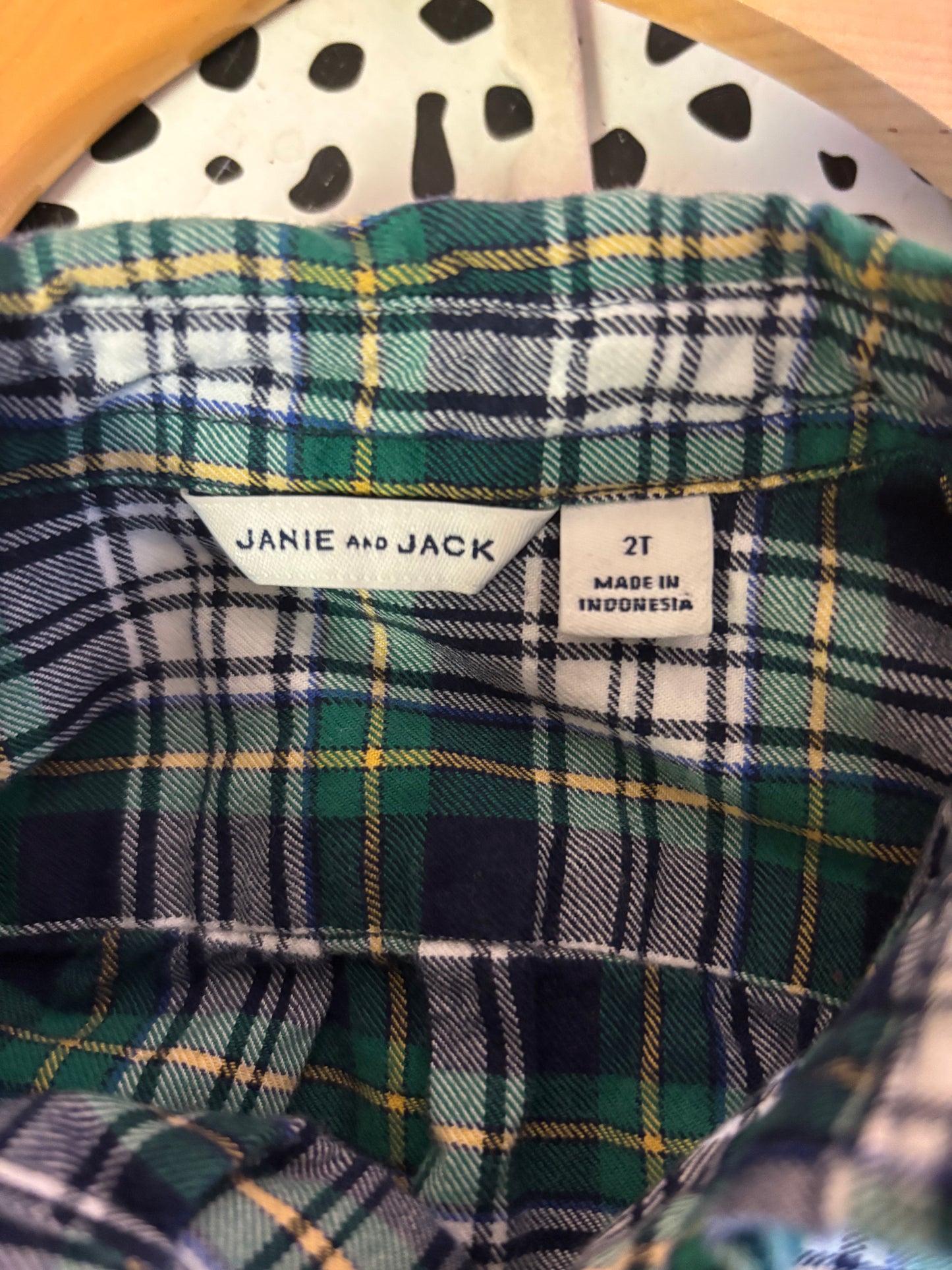 Janie & Jack blue/green plaid long sleeve button down. Size 2T.