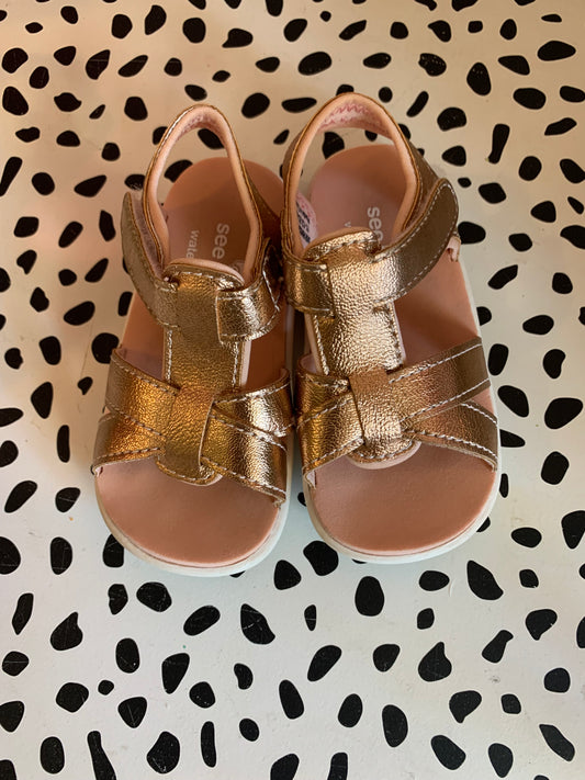 See Kai Run basics toddler Shayna sandals. Rose Gold color. Size 6.