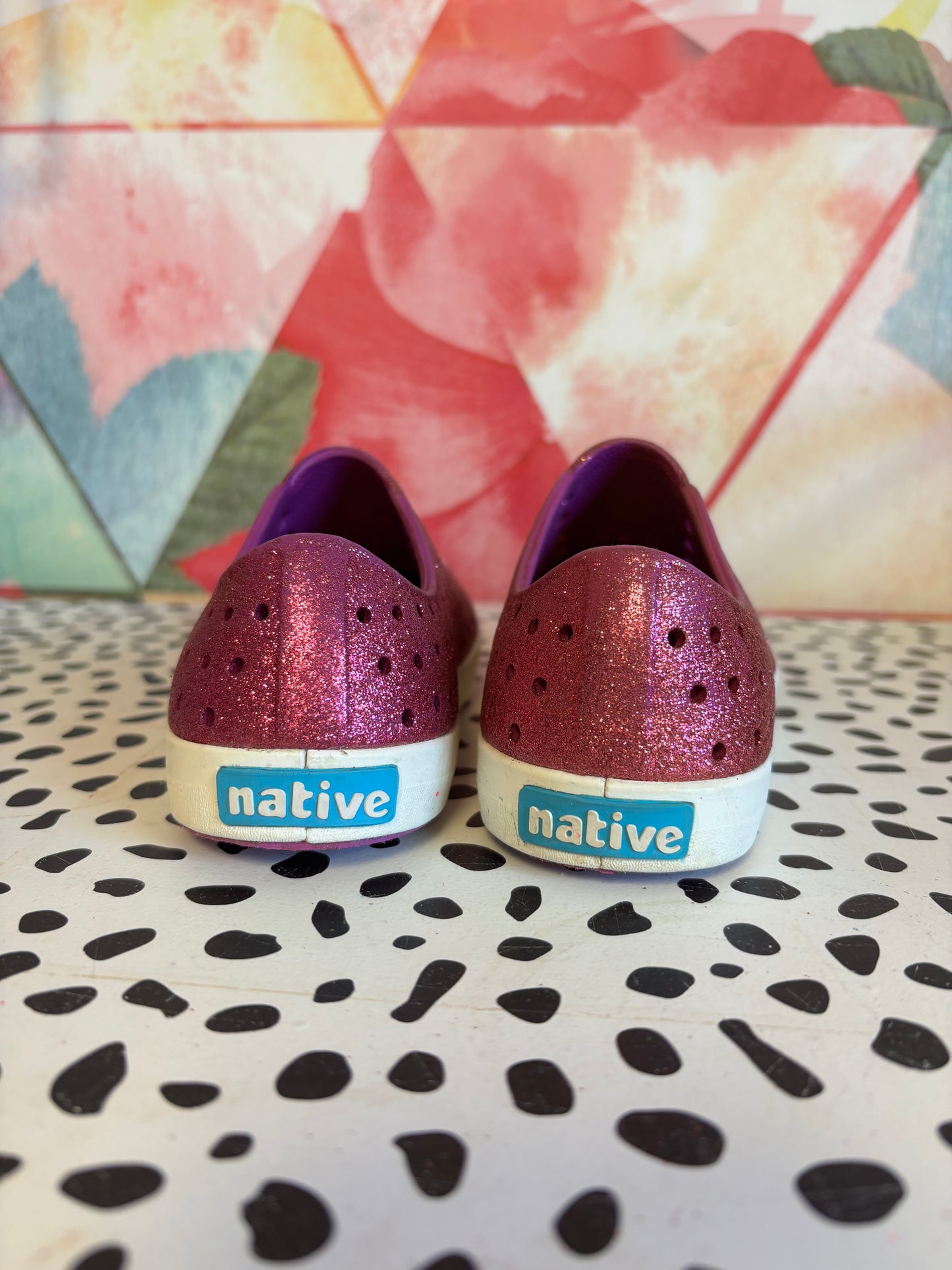 Native Jefferson bright pink glitter slip on sneakers. Size 13. Some marlins on both. See photos.