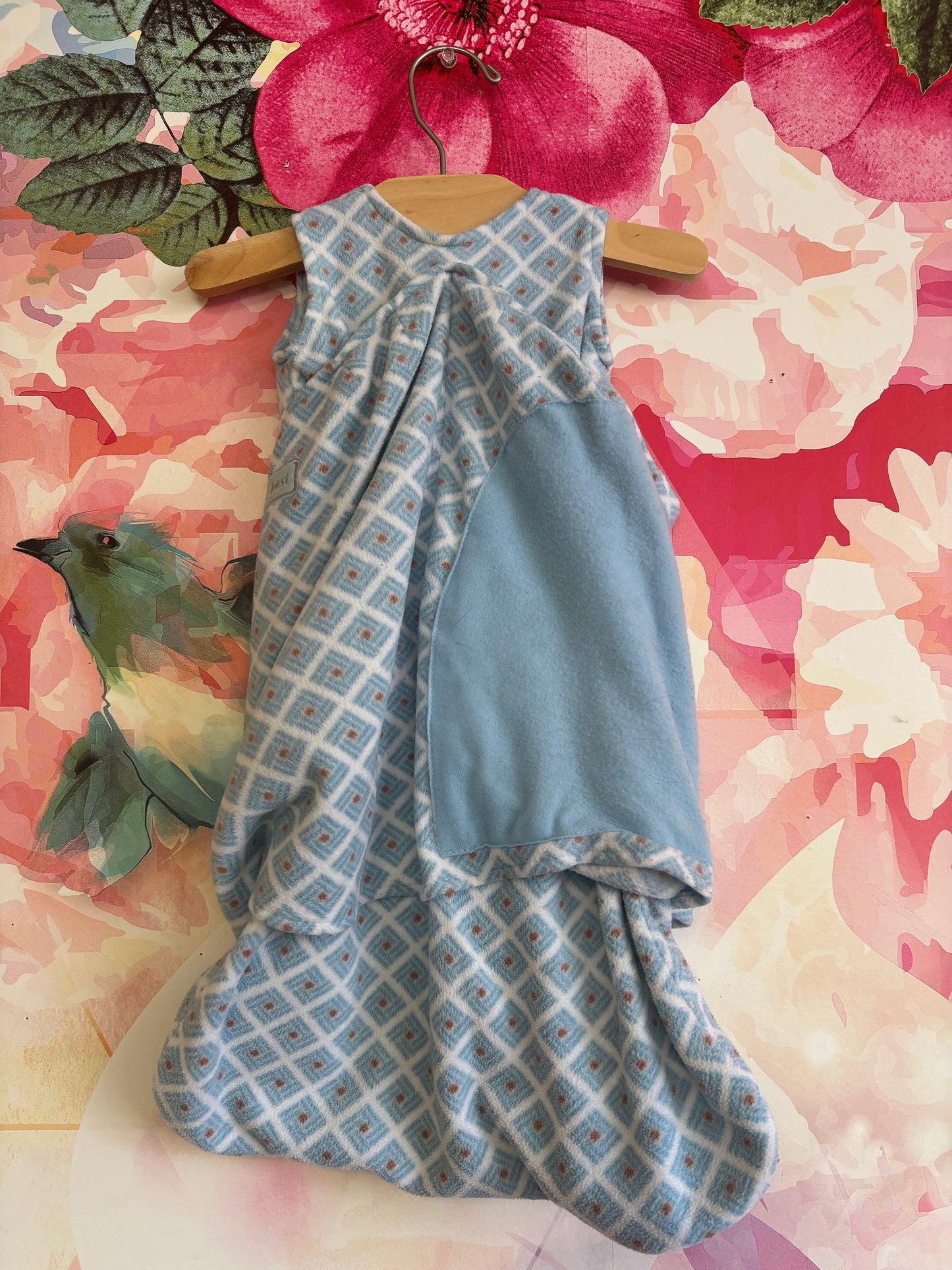 Halo blue, white, beige fleece sleep sack. Size NB. Newborn 0-3m