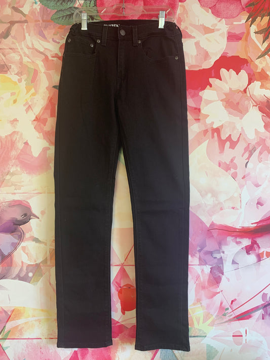 Denizen from Levi’s black jeans with adjustable waist. Skinny fit. Size 16 regular