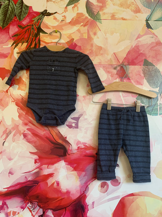 Baby Gap blue/grey striped long sleeve onesie & joggers. Size 3-6