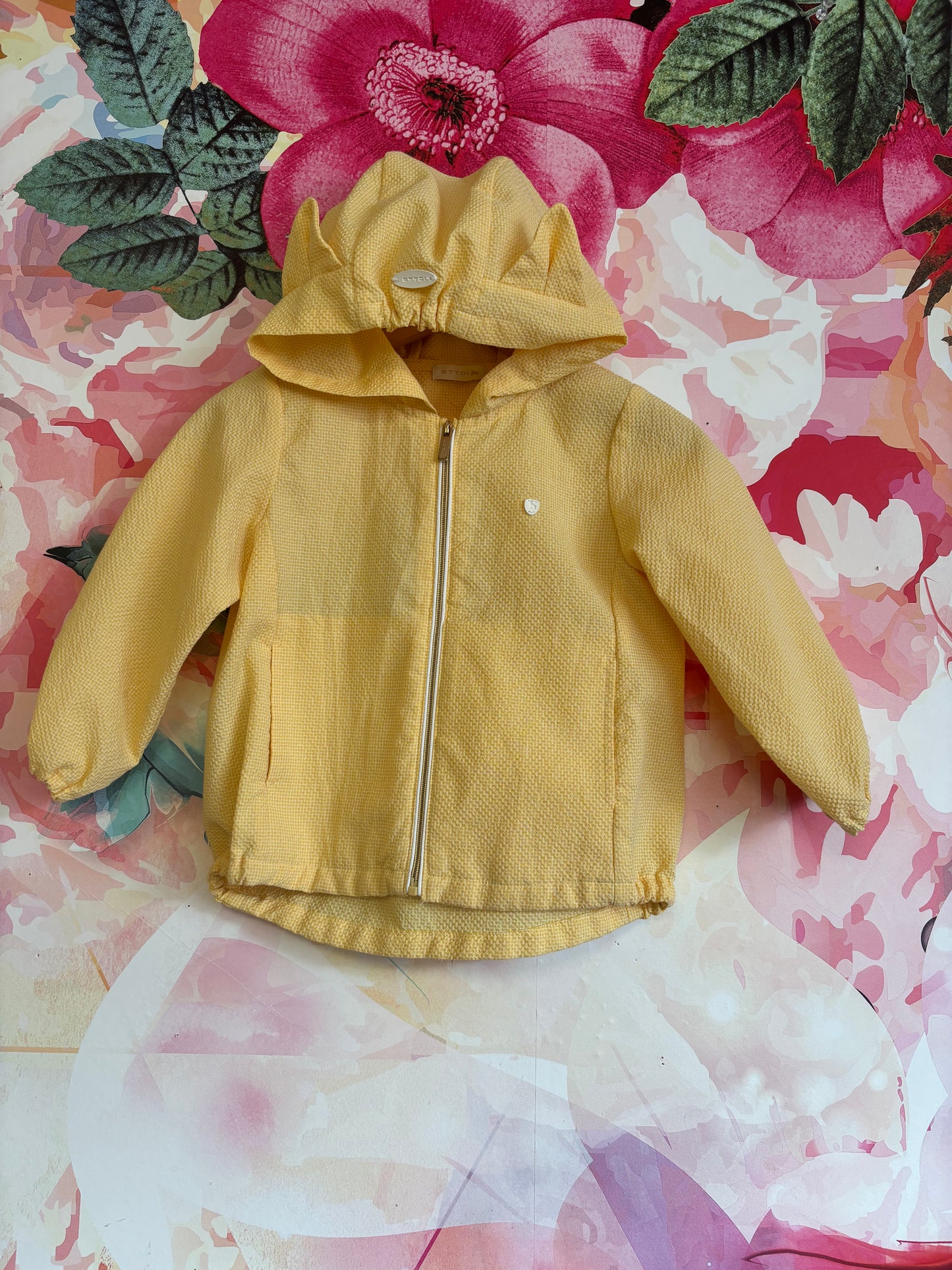 Ettoi yellow spring jacket with hood. Size 2T