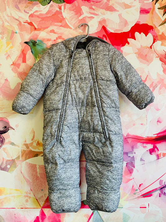 Baby Gap grey snow suit with hood. Size 12-18m