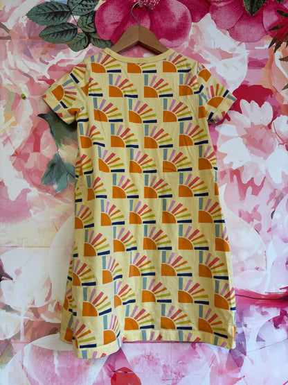 Hanna Andersson yellow short sleeve dress with sunbeams. Size 10