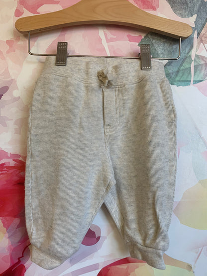 Ralph Lauren cream joggers. Size 6m