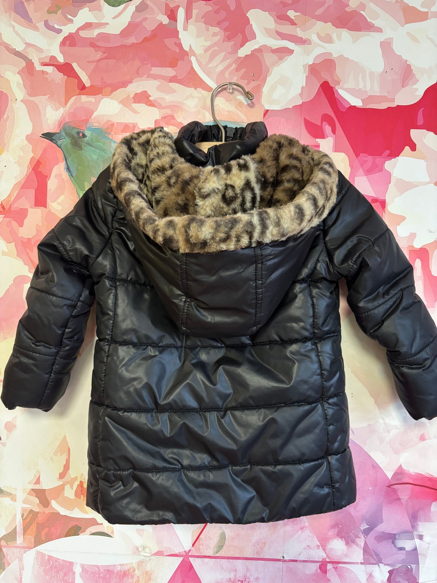 Urban Republic black puffy coat with leopard fleece lined hood. Zipper & snap closures. Size 3T.