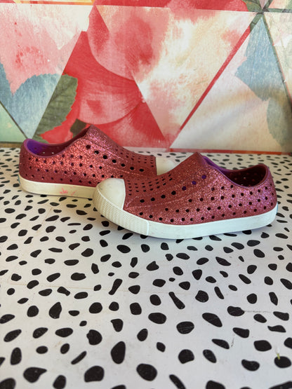 Native Jefferson bright pink glitter slip on sneakers. Size 13. Some marlins on both. See photos.