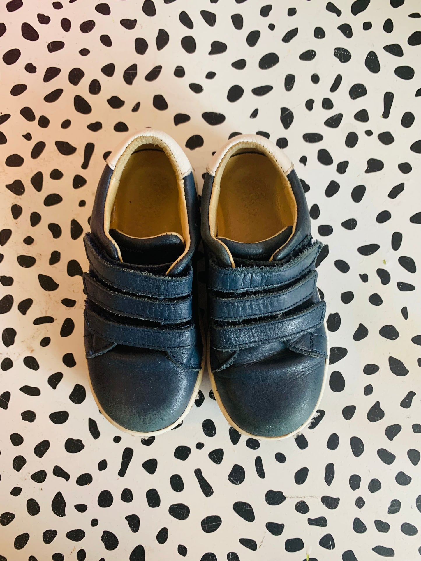 Jacadi Paris blue leather Velcro shoes. Size 8.