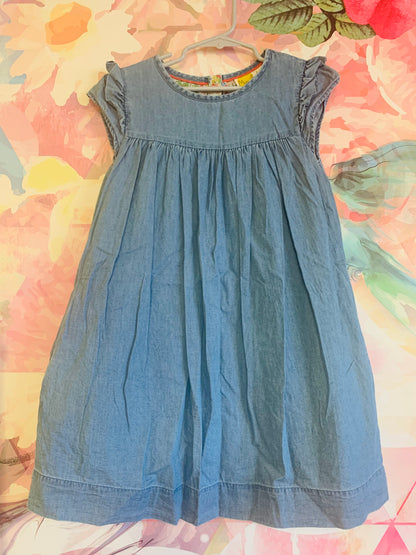 Mini Boden light blue short sleeve dress with floral lining & pockets. Size 7/8