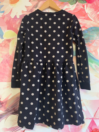 Primary black swingy sweatshirt dress with white polka dots & pockets. Size 8/9