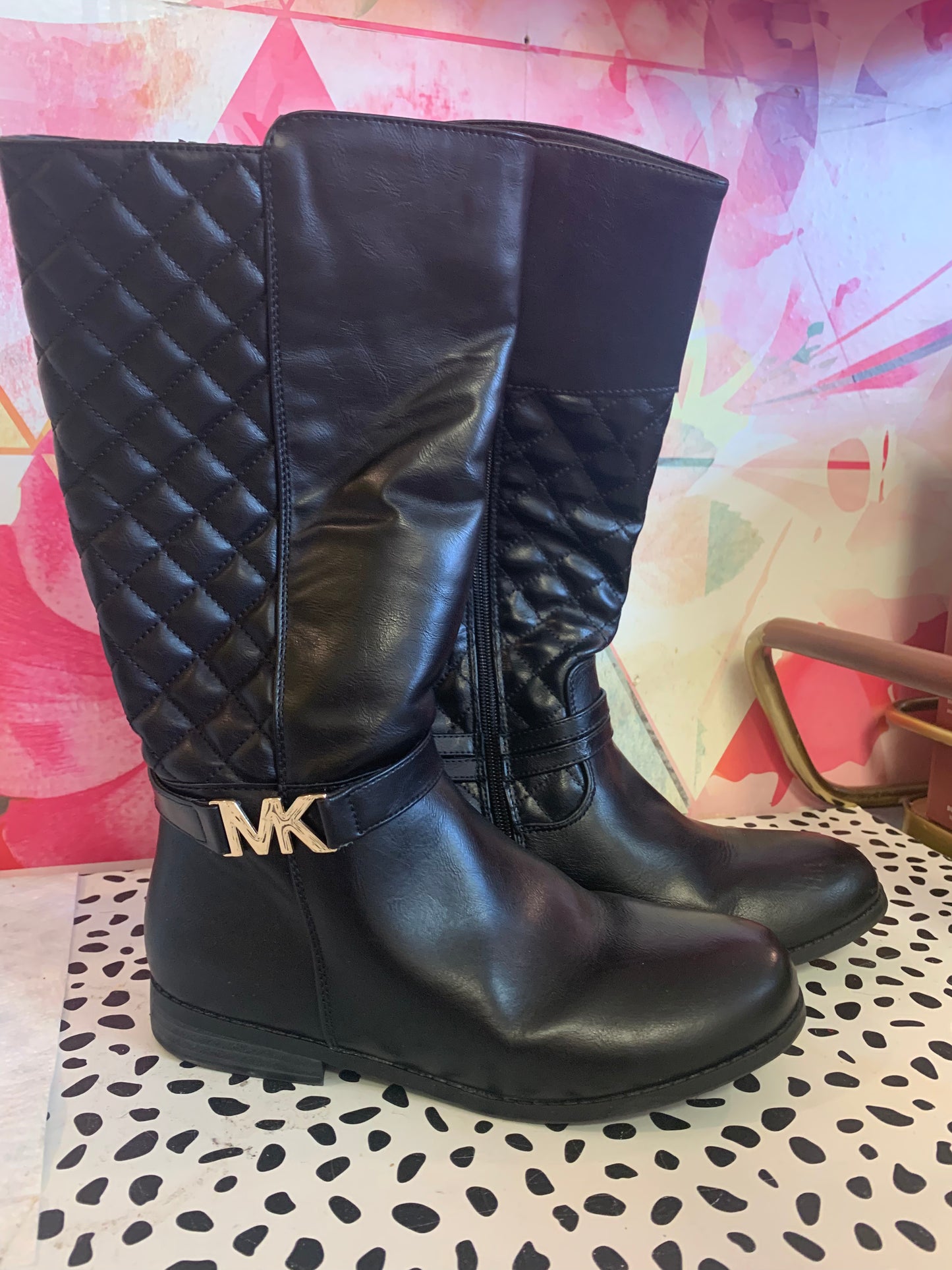 MK Michael Kors black tall zip up boots with quilting and gold detail. *Like New Condition* size 5.