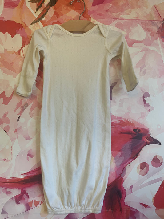 Hanna Andersson cream long sleeve sleep gown. 3-6