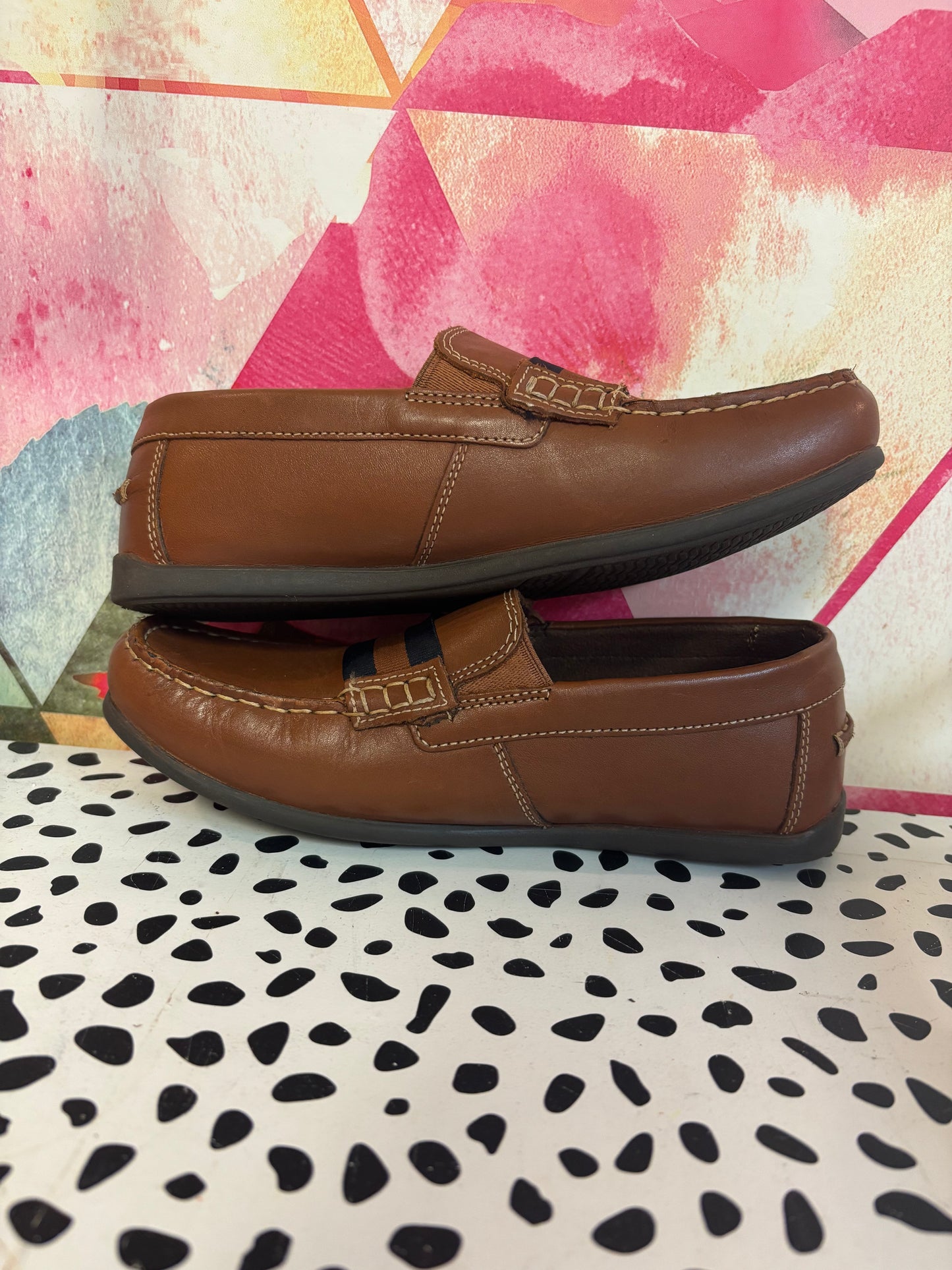 Florsheim shoes. New in box. Saddle Tan Jasperson Strap loafers. Size 4M.