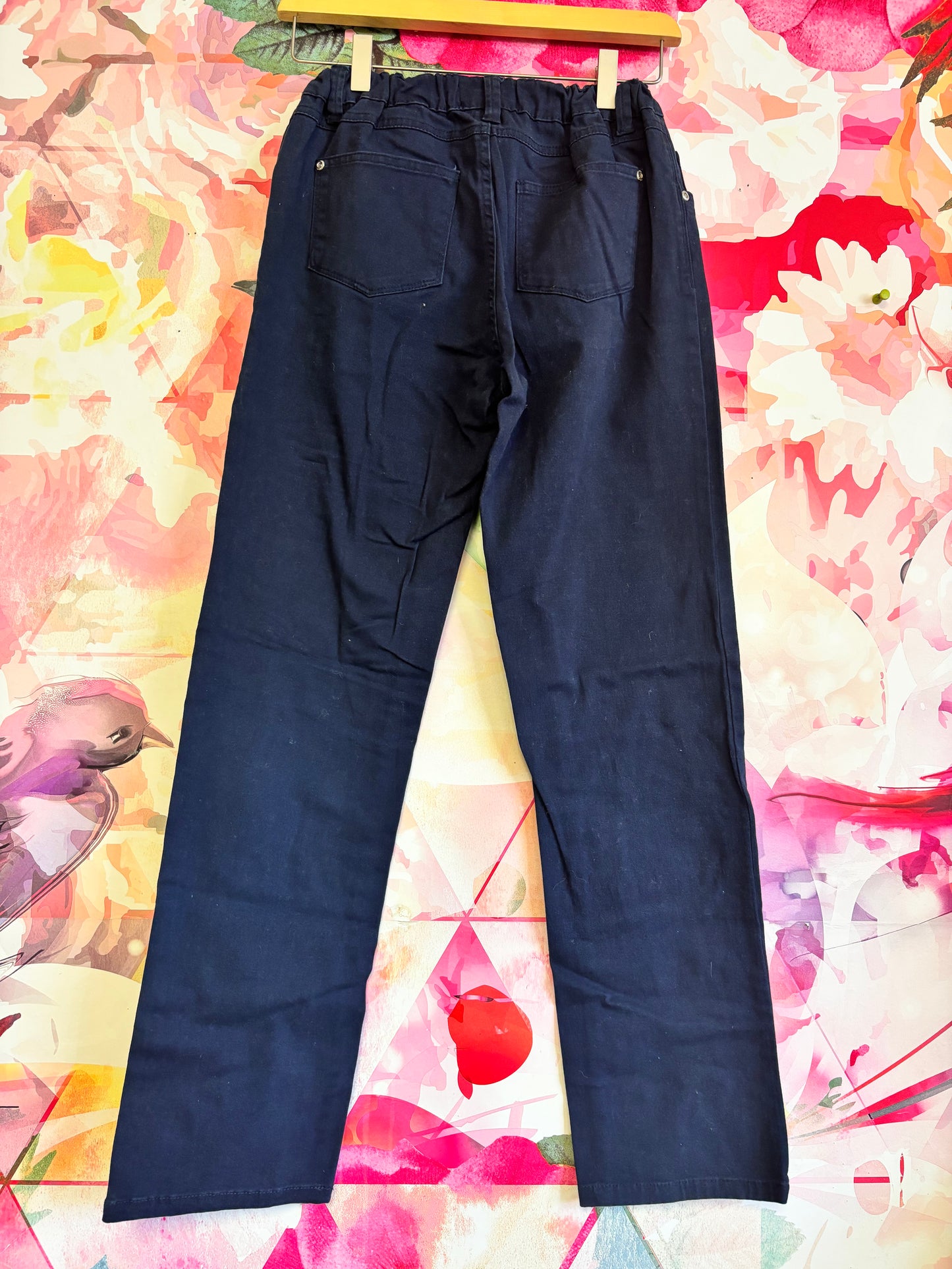 DKNY navy blue pants. Elastic waistband. Size 16/18