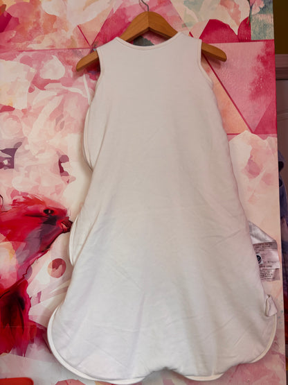 Nested Bean white sleep sack. Zen Sack Winter. Size Large. 15-24m