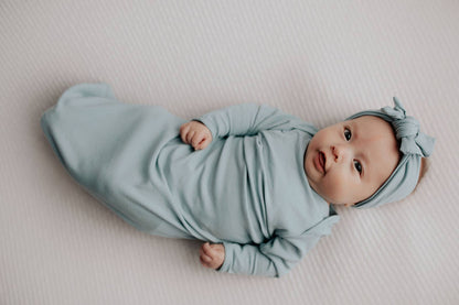 Three Little Tots - Blue Bird Knotted Gown: Gown & Hat